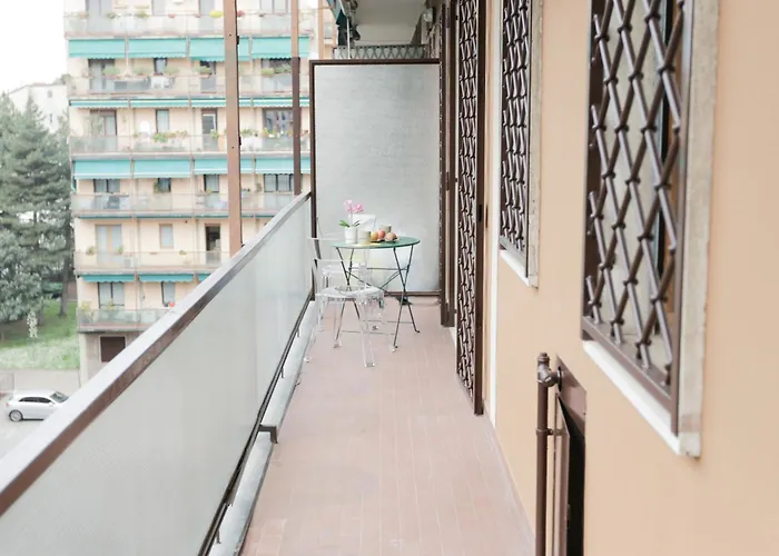 New Modern Flat 10 Minutes Walk From Central Station